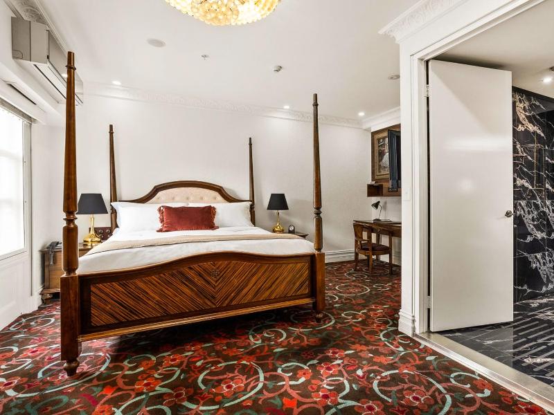 The Terrace Hotel - image 12