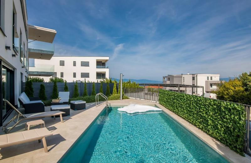 Family-friendly apartments with swimming pool Vantacici Krk - 19252 - image 11