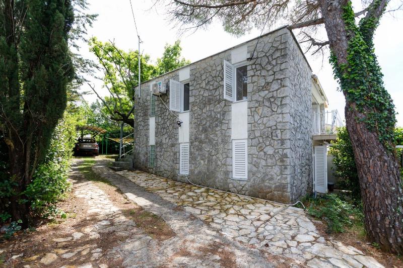 Apartments by the sea Vantacici Krk - 19279 - image 19