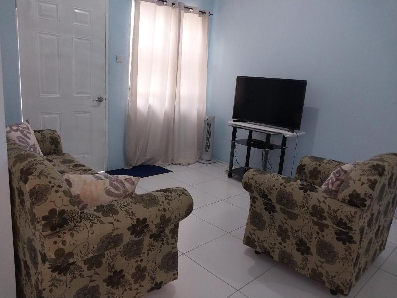 Avocado Suites - image 2