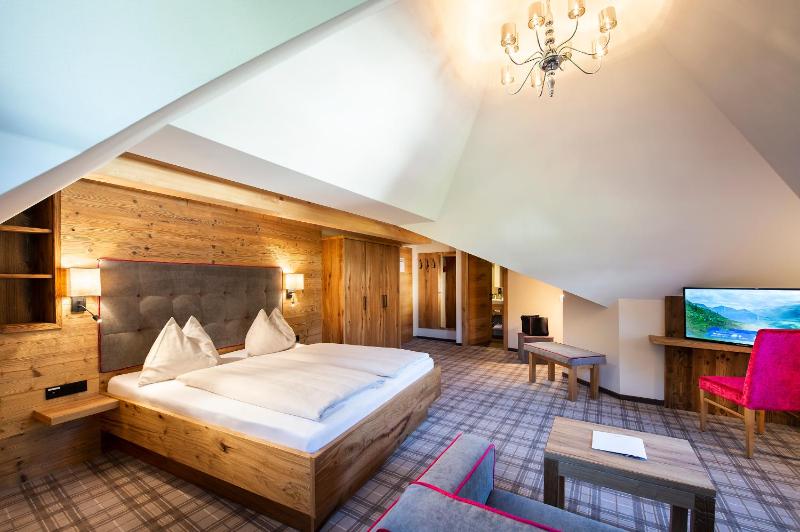 Junior Suite image 1