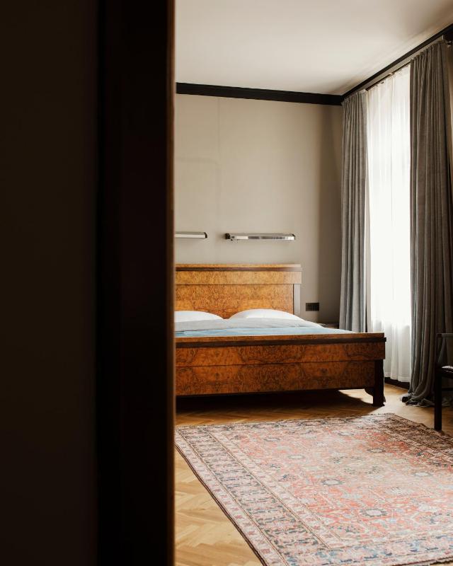 Junior Suite image 3
