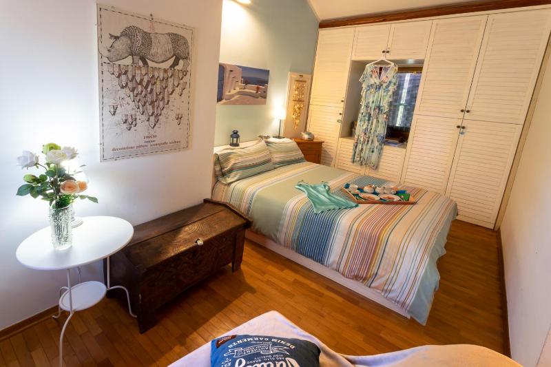 Triple Room with Private Bathroom image 4
