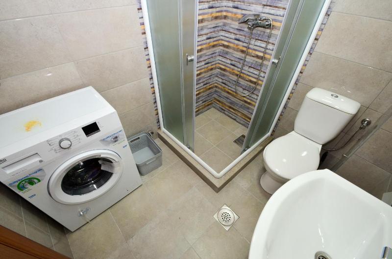 Apartment with Sea View image 4