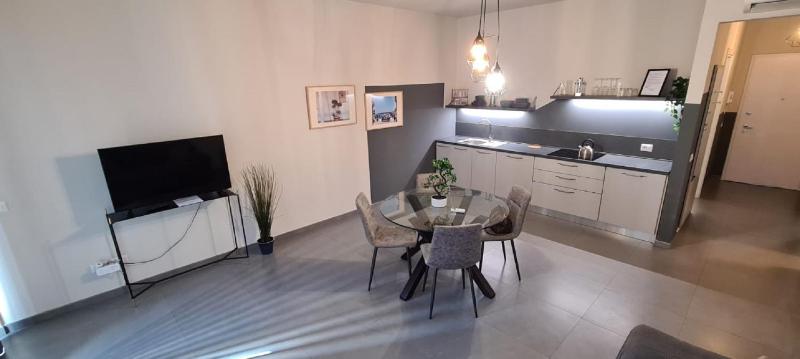 Etna Suite Design Apartments - image 10