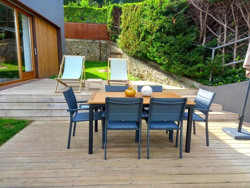 Three-Bedroom House image 2