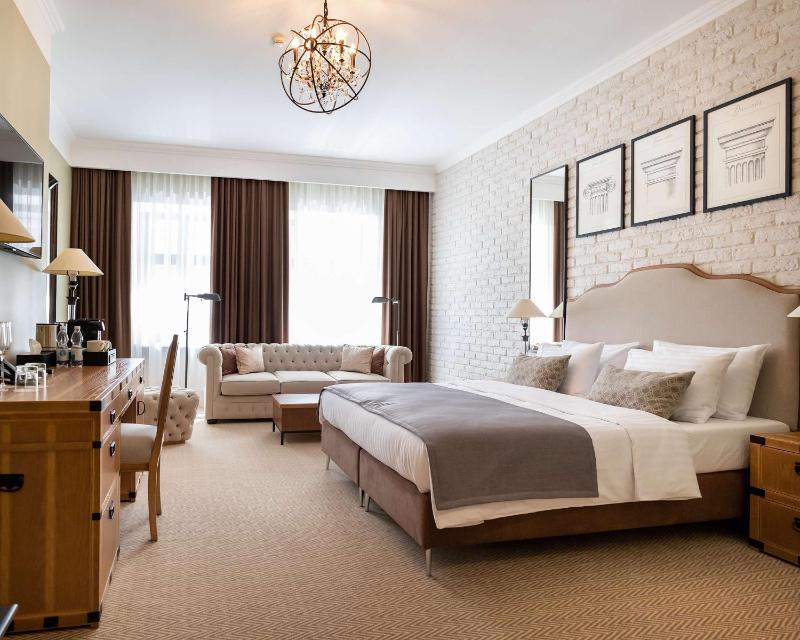 Best Western Plus Market Square Lviv - image 11
