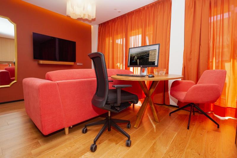 Bohemia Suites & Spa - Adults Only - image 15