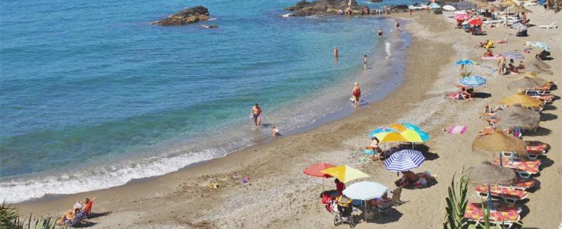 Holidays2Torrequebrada Sea view Front beach pool - image 10