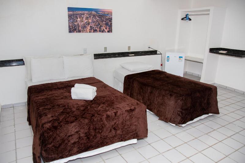 Santorini Praia Hotel - image 14