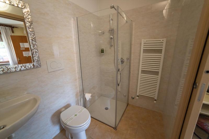 Double Room image 2