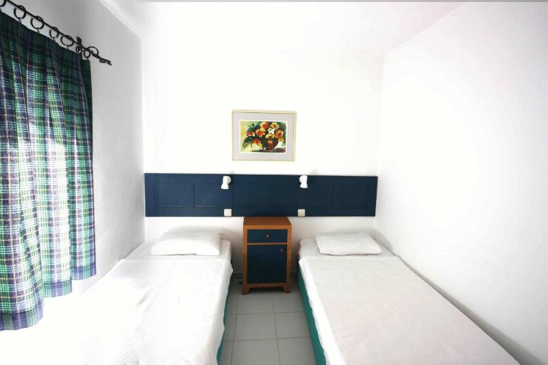 Apartment (4 Adults) image 2