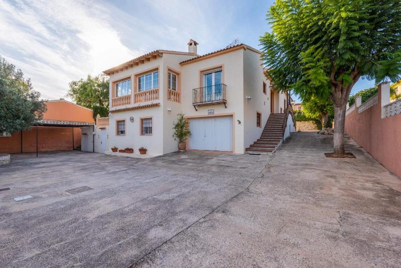 Villa with Private Pool image 2