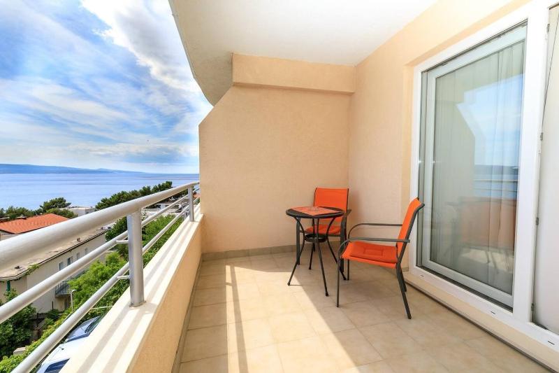 Family-friendly apartments with swimming pool Brela Makarska - 19998 - image 34