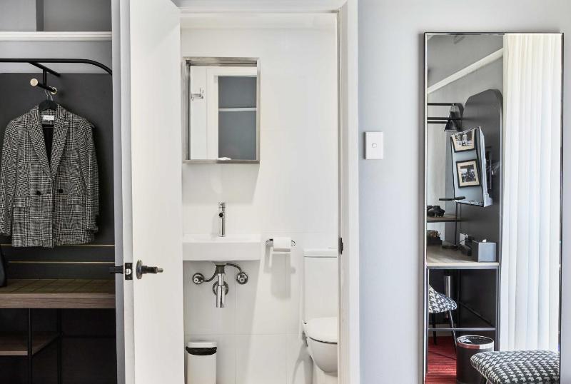 Suite image 4