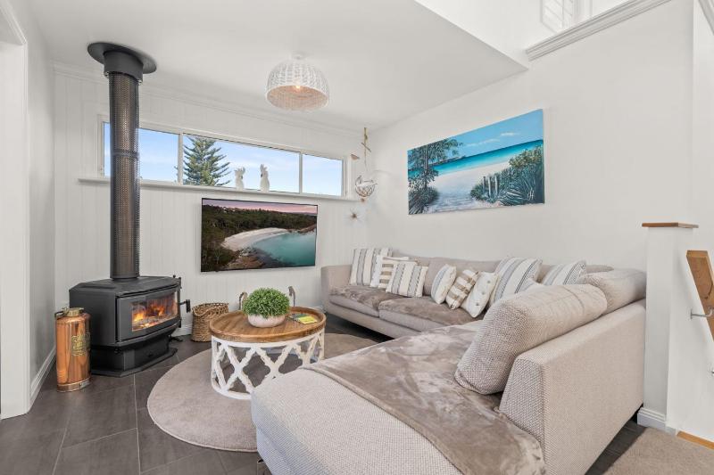 By the Bay on Duncan by Experience Jervis Bay - image 22