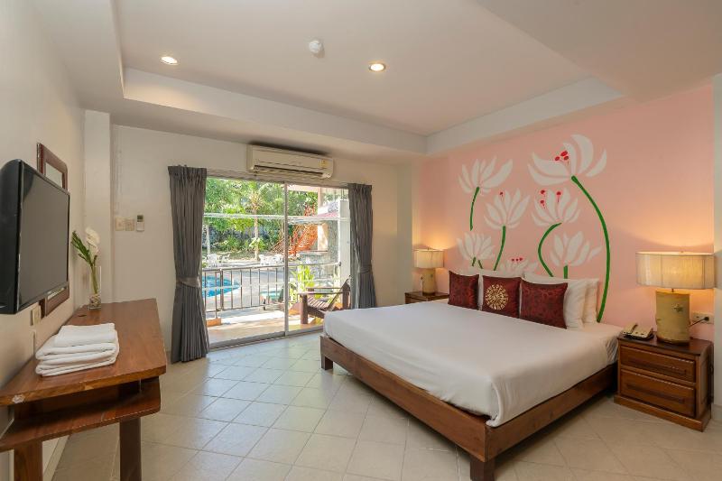 Bella Villa Pattaya 3rd Road - image 3