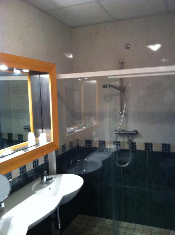 Triple Room image 3