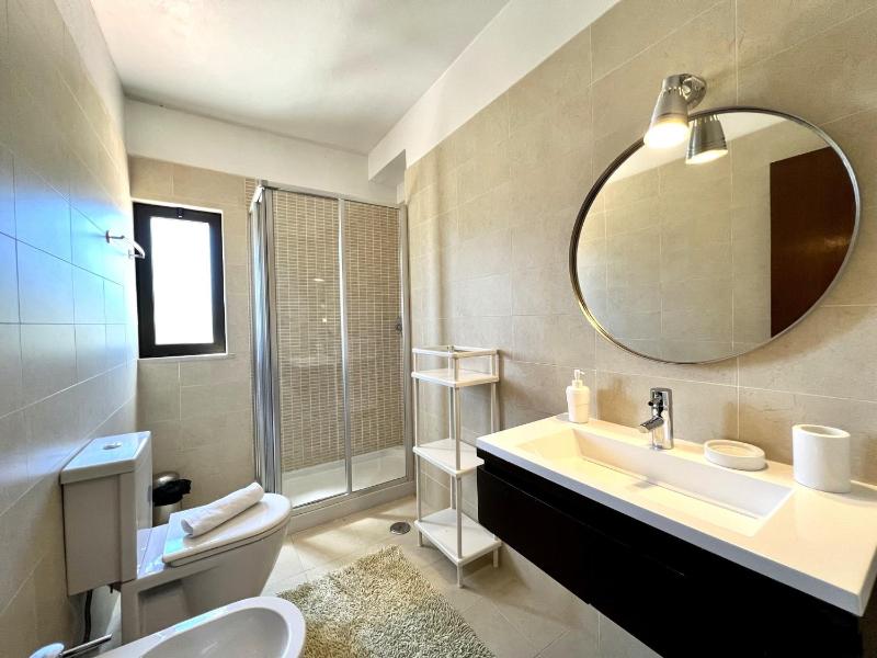 Vilamoura Traditional Villa with Pool by Homing - image 27