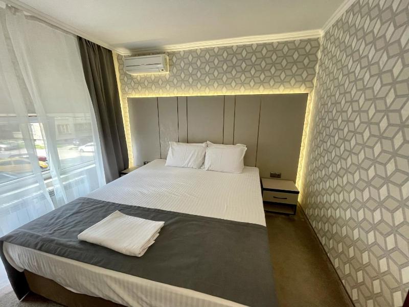 Double or Twin Room image 1