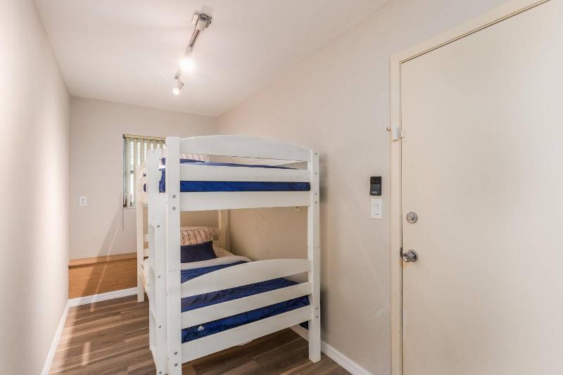 Brady B Pool Home - image 37