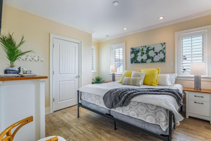 Precious Memories 753 Jacaranda Rd - image 15
