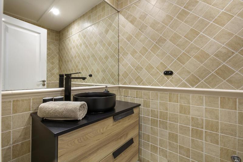 Villa La Perla by Finest Rentals - image 50