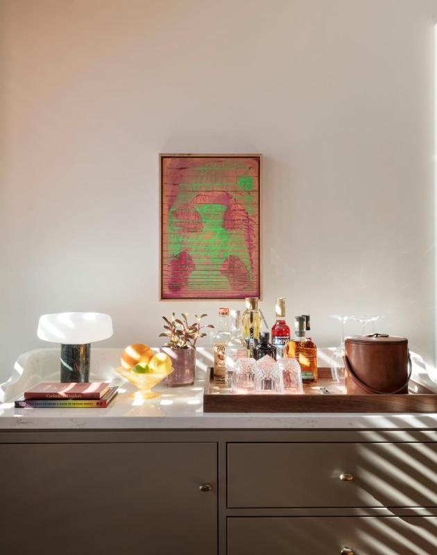 King Room image 3