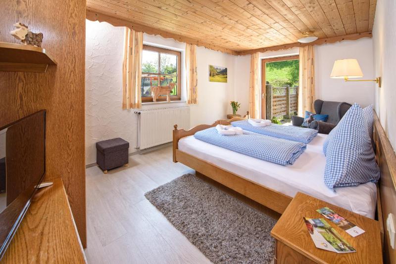 3-Rooms Apartment with Balcony image 4