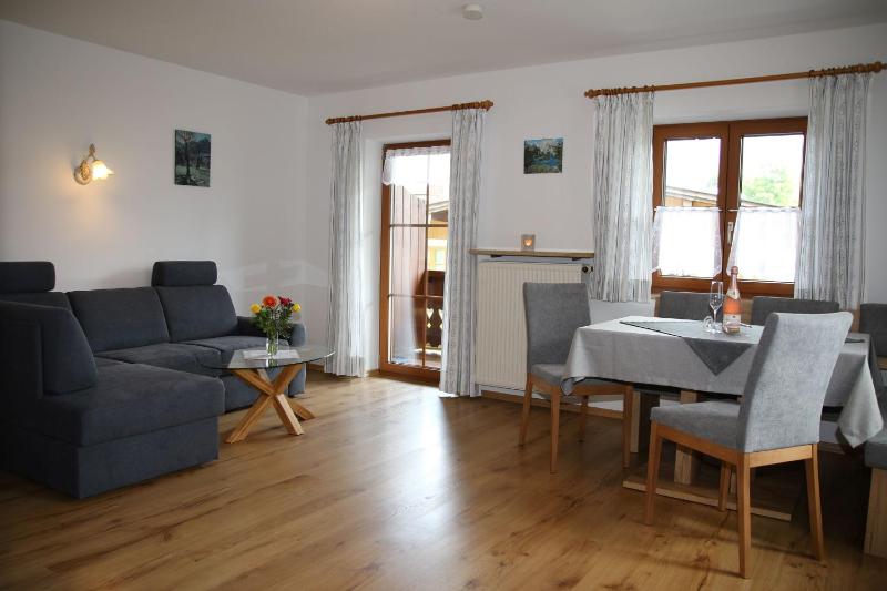 One-Bedroom Apartment image 1