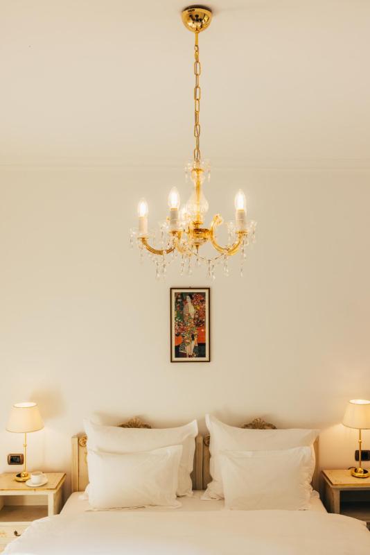 Double Room - Mountain Side image 4