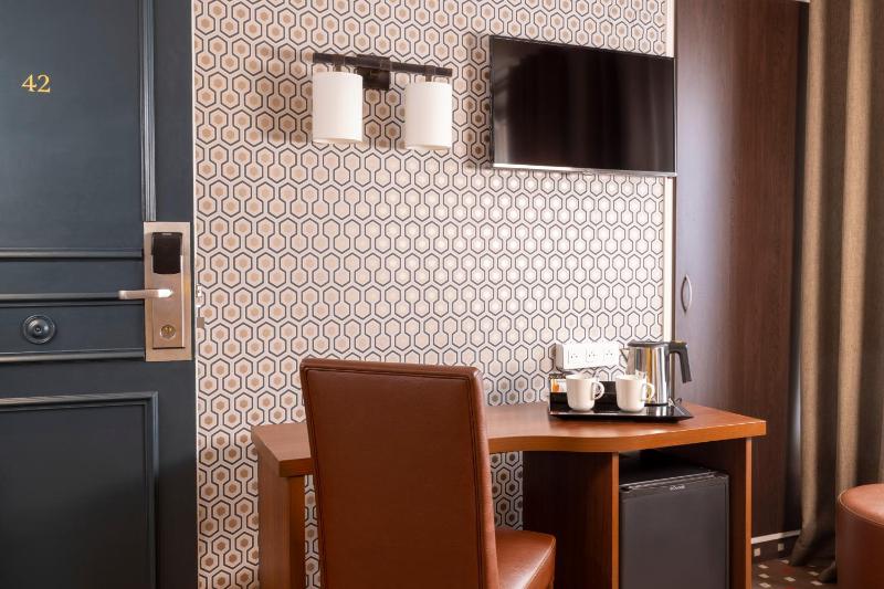 Superior Room image 4