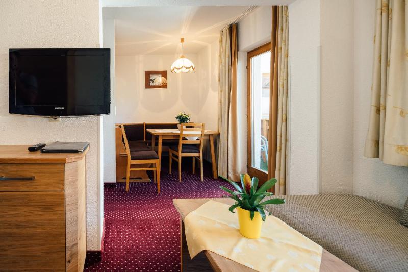 Two-Bedroom Apartment image 4