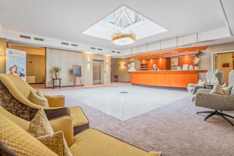 Best Western Plus Hotel Excelsior - image 33