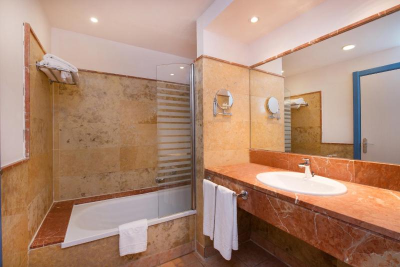  Single Room with Sea View image 2