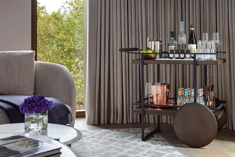 Capital Suite image 4