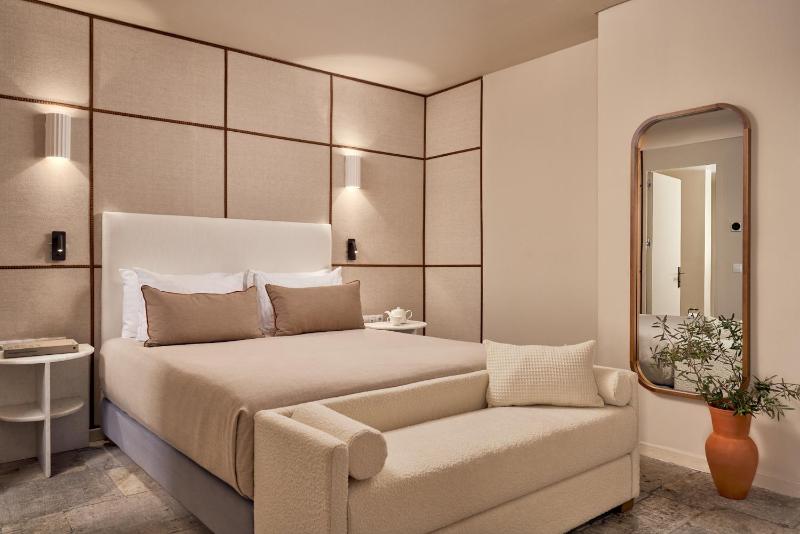 Classic Room Sea View image 4