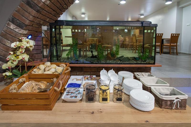 Pensjonat Śnieżka SPA - image 2