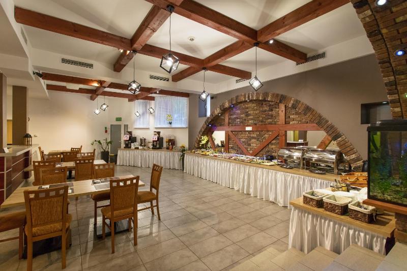 Pensjonat Śnieżka SPA - image 3