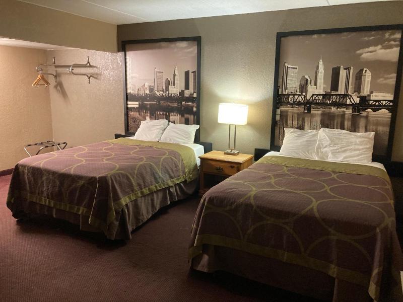 Double Room with Two Double Beds - Smoking image 2