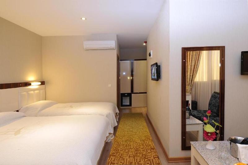 The City Port Hotel - image 8