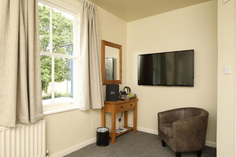 Double Room with Private Bathroom image 3