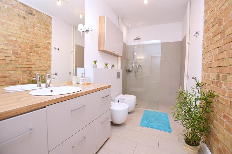 Victus Pearl of Sopot Near the Pier by Noclegi Renters - image 16