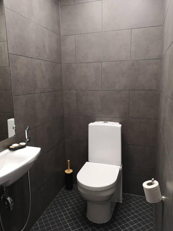 One-Bedroom Suite image 2