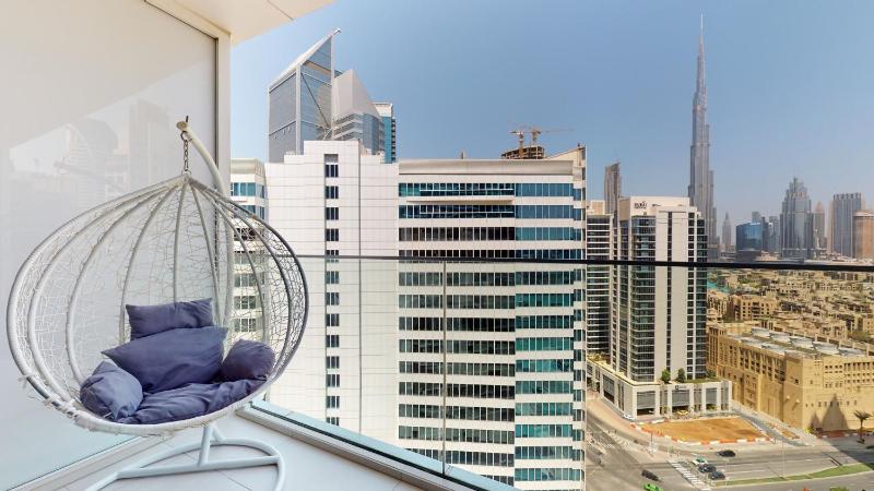 Stylish Studio with Burj Khalifa View - image 9