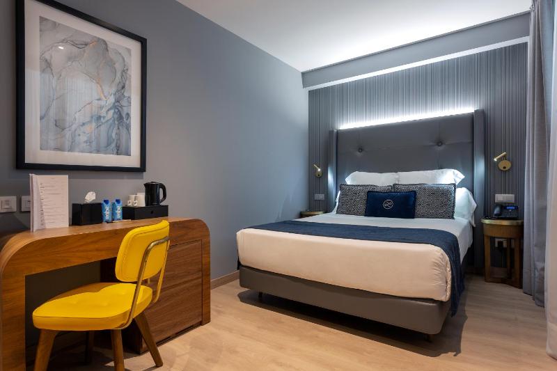 Interior Double Room Single Use image 3