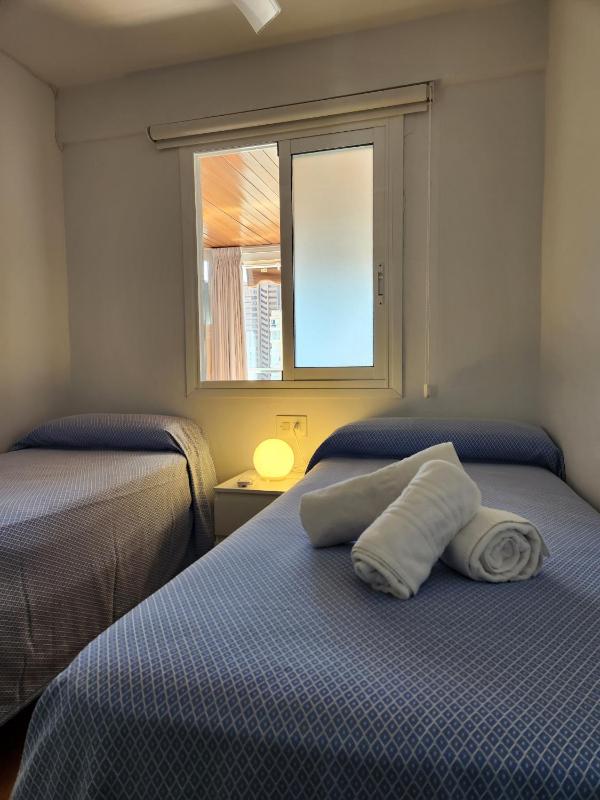 Gerona Center Apartment - image 21