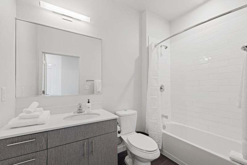 Studio Apartment image 1