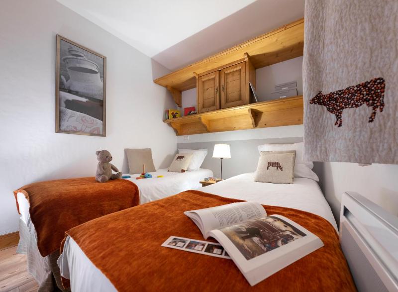 One-Bedroom Apartment with Sleeping Alcove (5 People) image 4