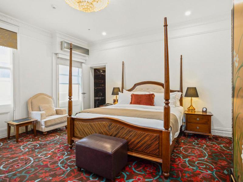 The Terrace Hotel - image 2